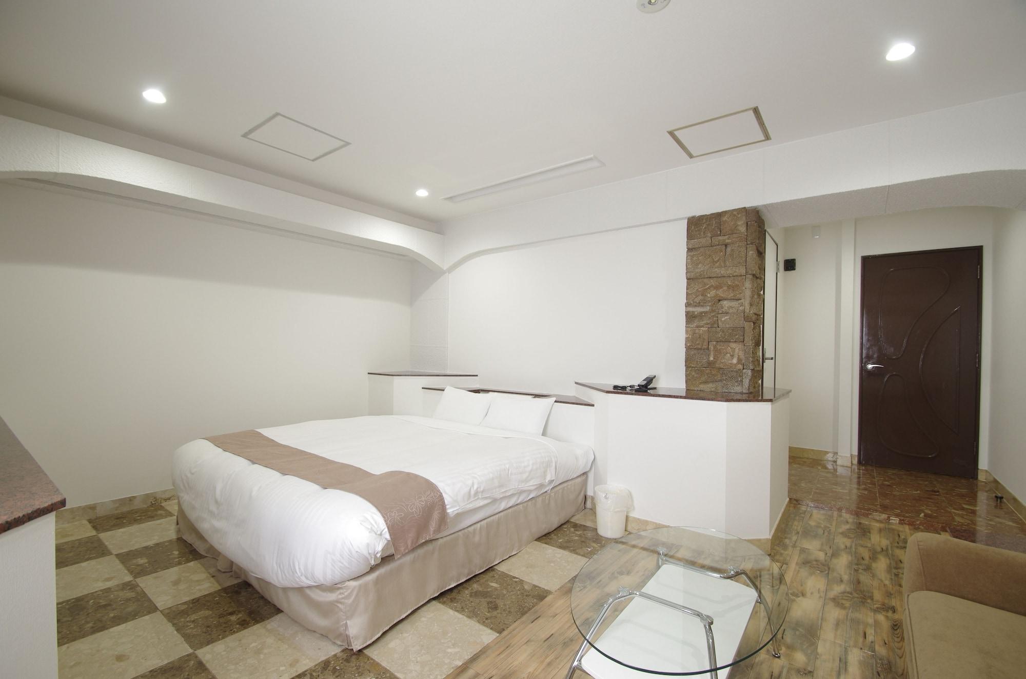 Hotel Imalle Yokohama Isezakicho Exterior photo