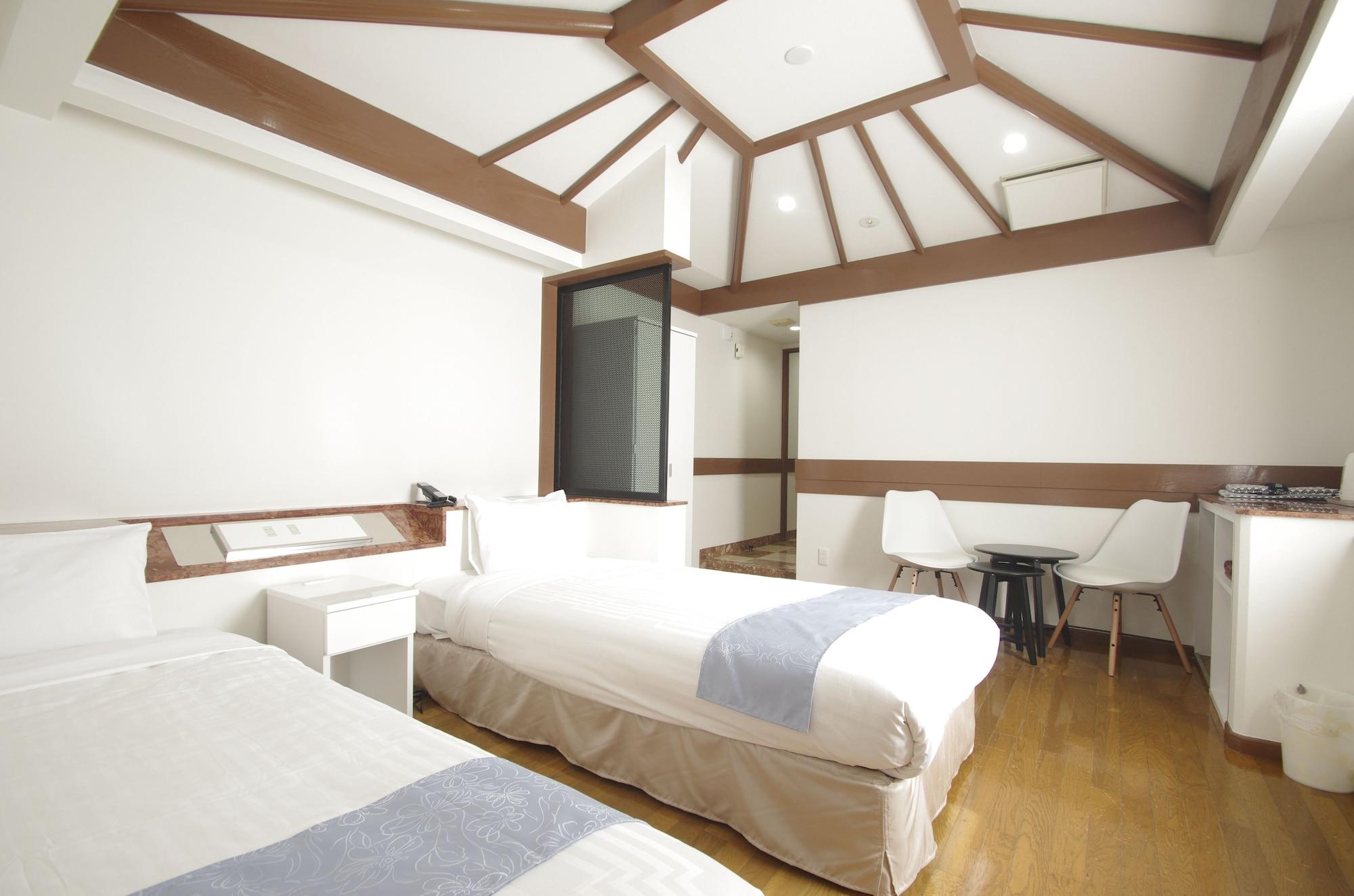 Hotel Imalle Yokohama Isezakicho Exterior photo